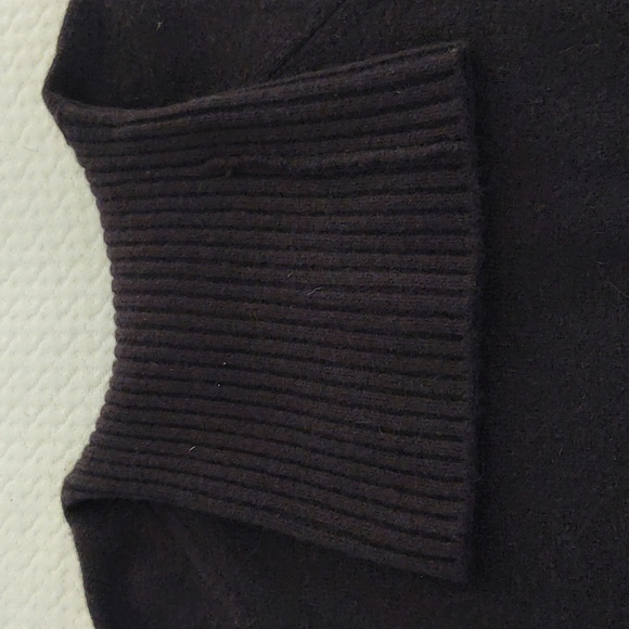 Black J Crew turtleneck sweater - Picture 3 of 9